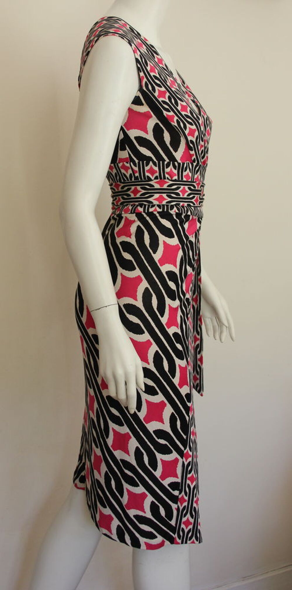 Robe soie portefeuille rose &amp; noir DIANE VON FURSTENBERG Vêtements