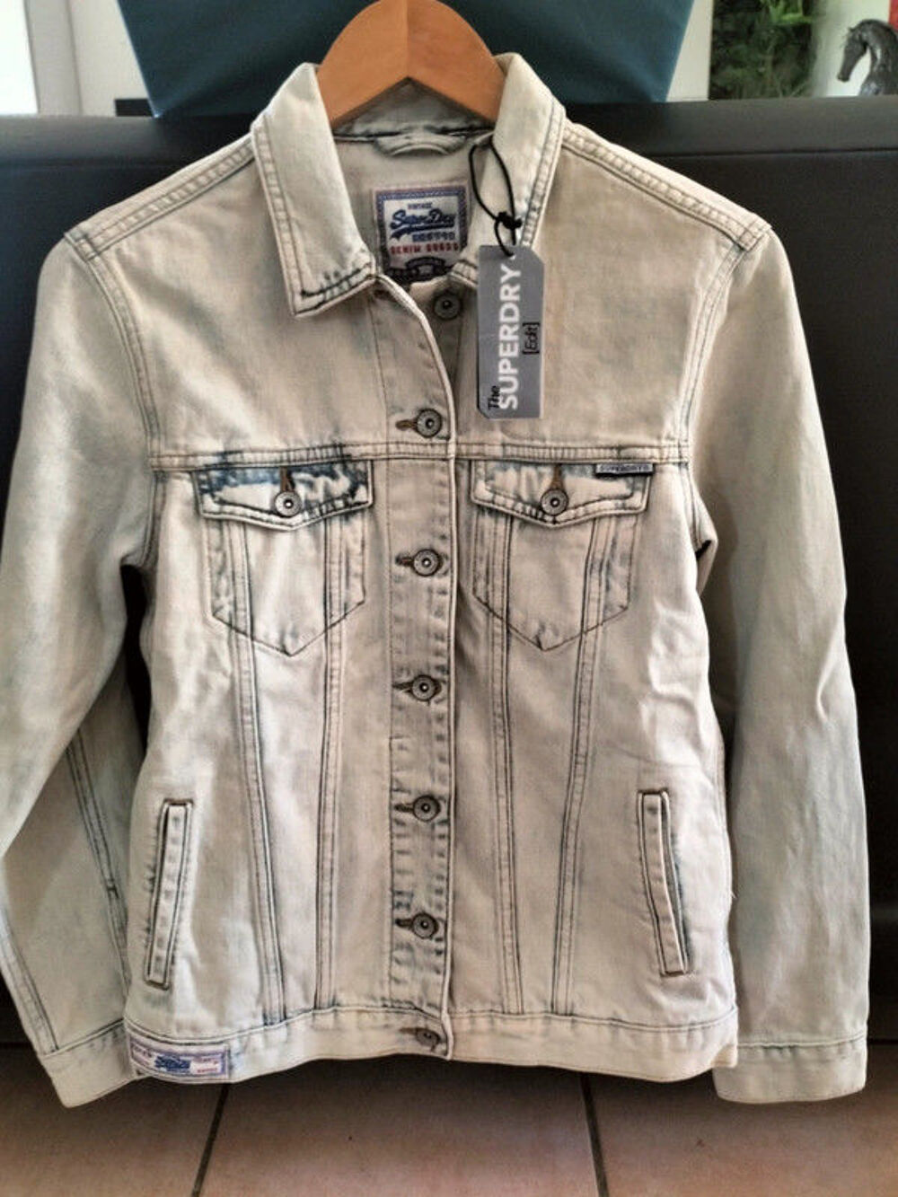 veste denim Superdry t.34 neuve Vêtements