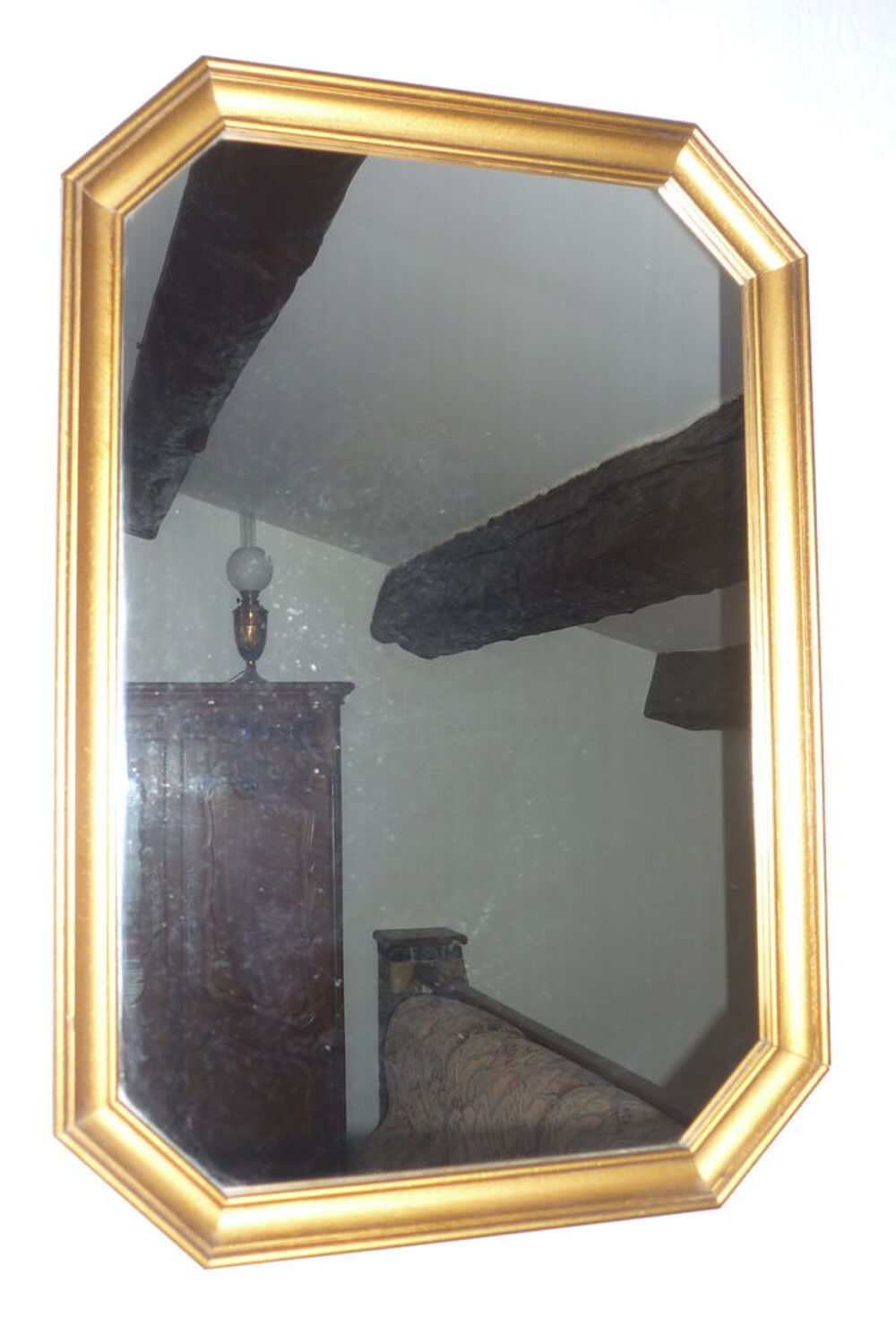 beau miroir en bois dor&eacute; Décoration