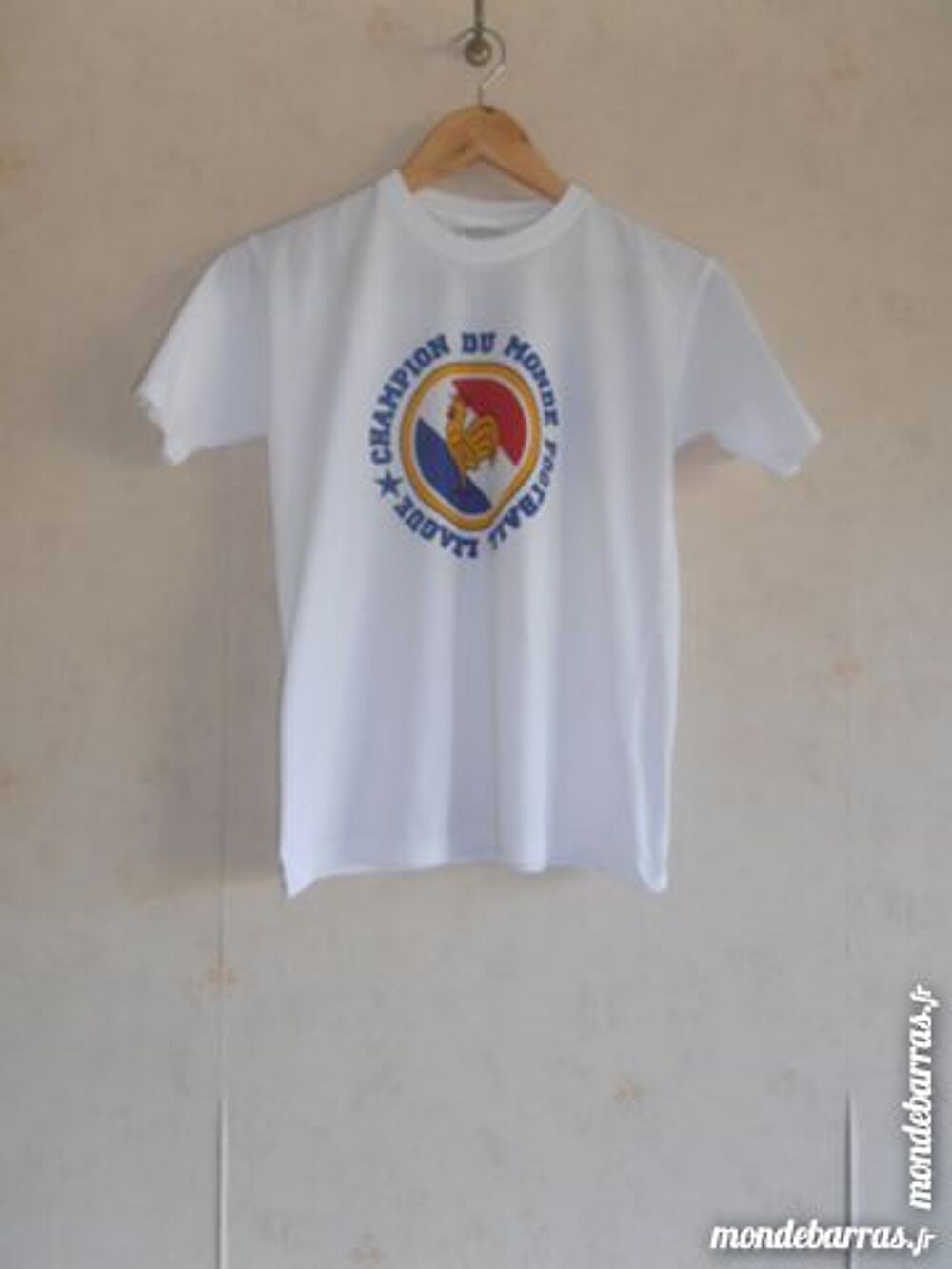 Tee-shirt Champion du Monde Football League (68) Vêtements enfants