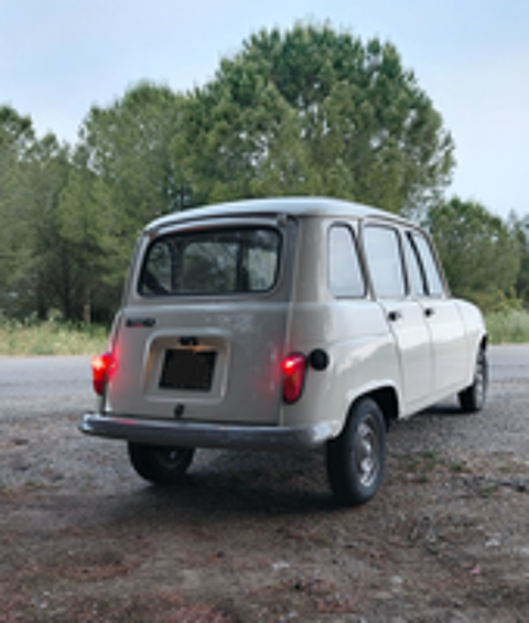 R4 4 TL 1986 occasion 11200 L&eacute;zignan-Corbi&egrave;res