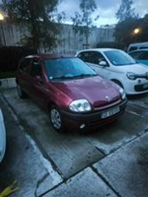 Clio 1.4i RN 2000 occasion 06000 Nice