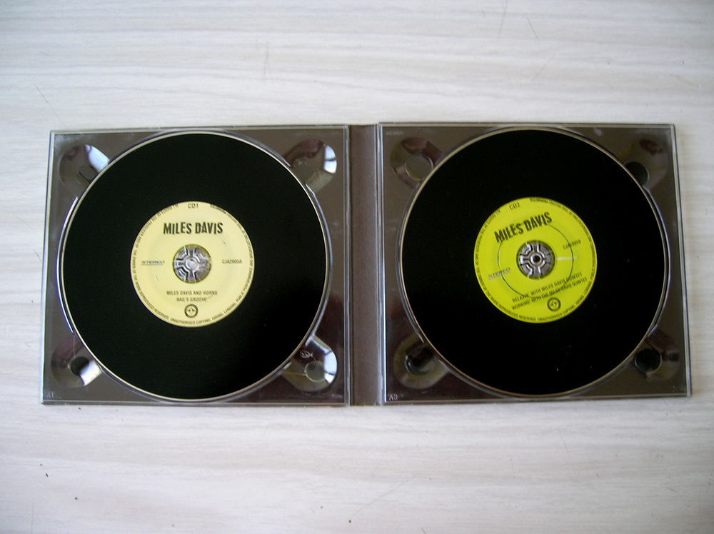 MILES DAVIS Double CDS (4 albums) CD et vinyles