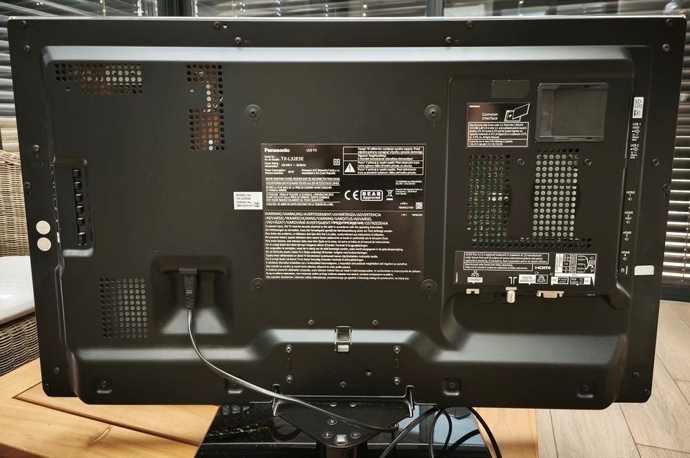 T&eacute;l&eacute;viseur Panasonic TX-L32E5E Photos/Video/TV