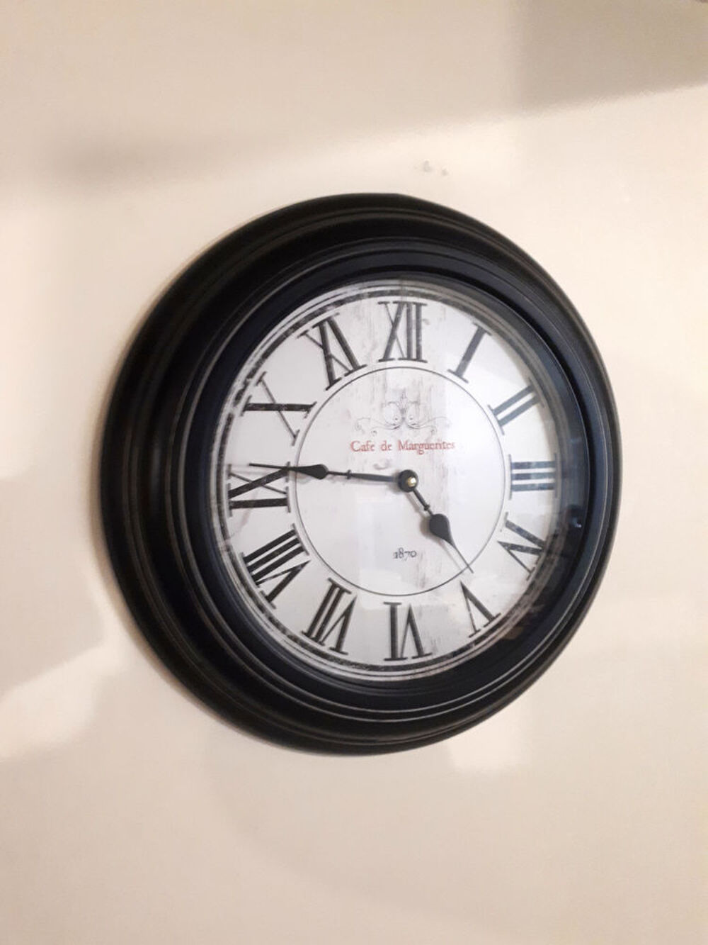 Horloge murale style r&eacute;tro, 20 euros
Décoration