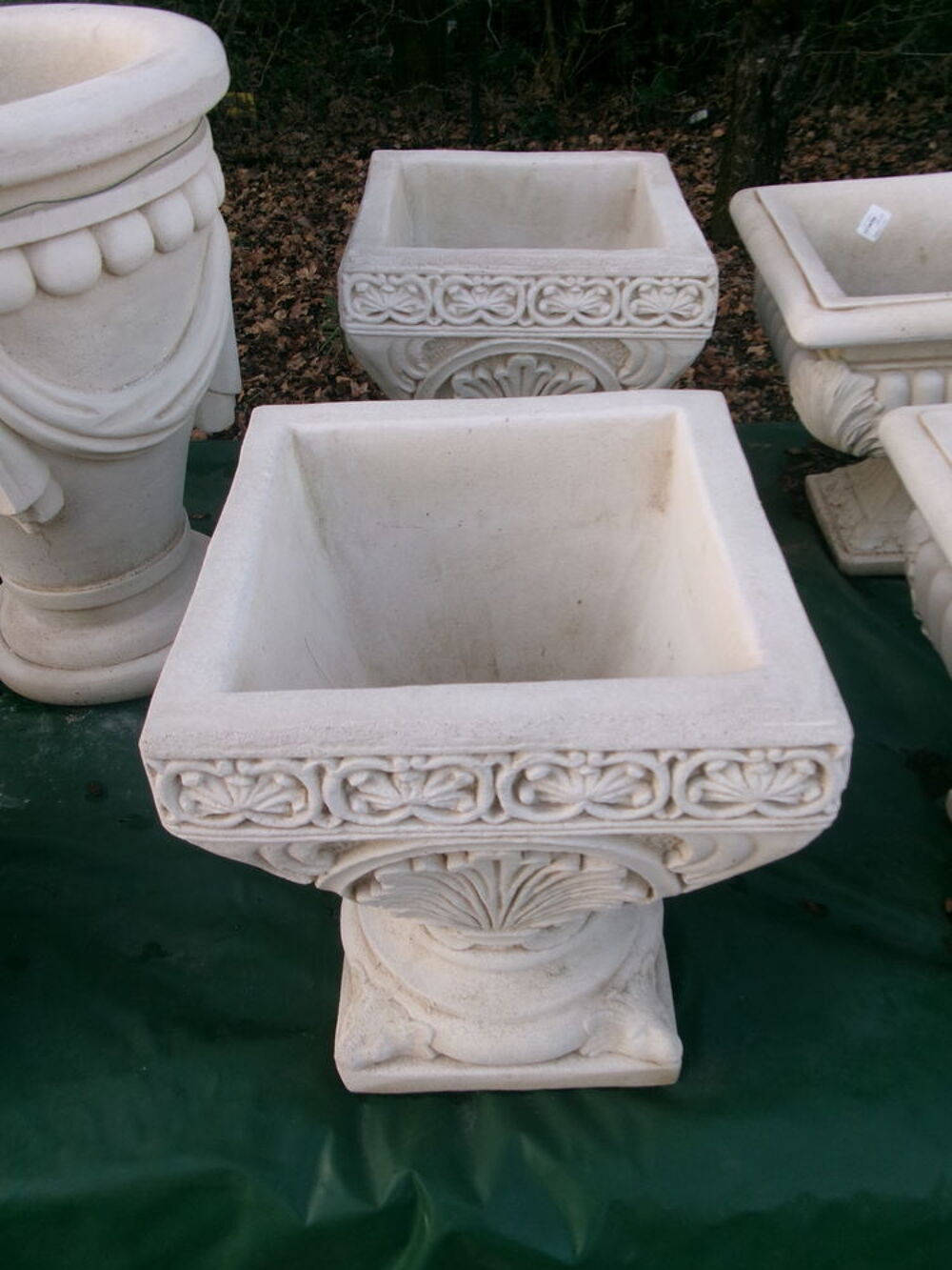 Pot, Vasque en pierre reconstitu&eacute;e Jardin