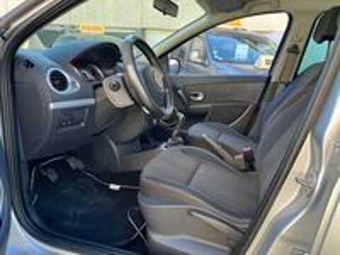 Clio III dCi 70 eco2 Authentique 2009 occasion 42700 Firminy