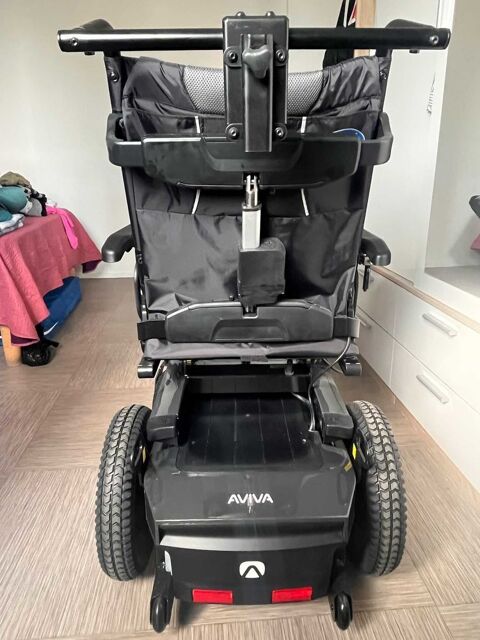 fauteuil Roland àlectrique 6500 93160 Noisy-le-grand