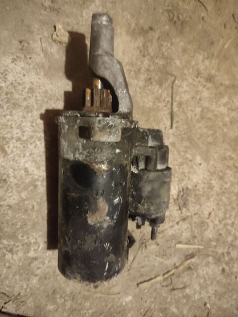 Pi&egrave;ces et &eacute;quipements Voiture Pi&egrave;ces et &eacute;quipements Voiture  occasion Guimiliau 29400