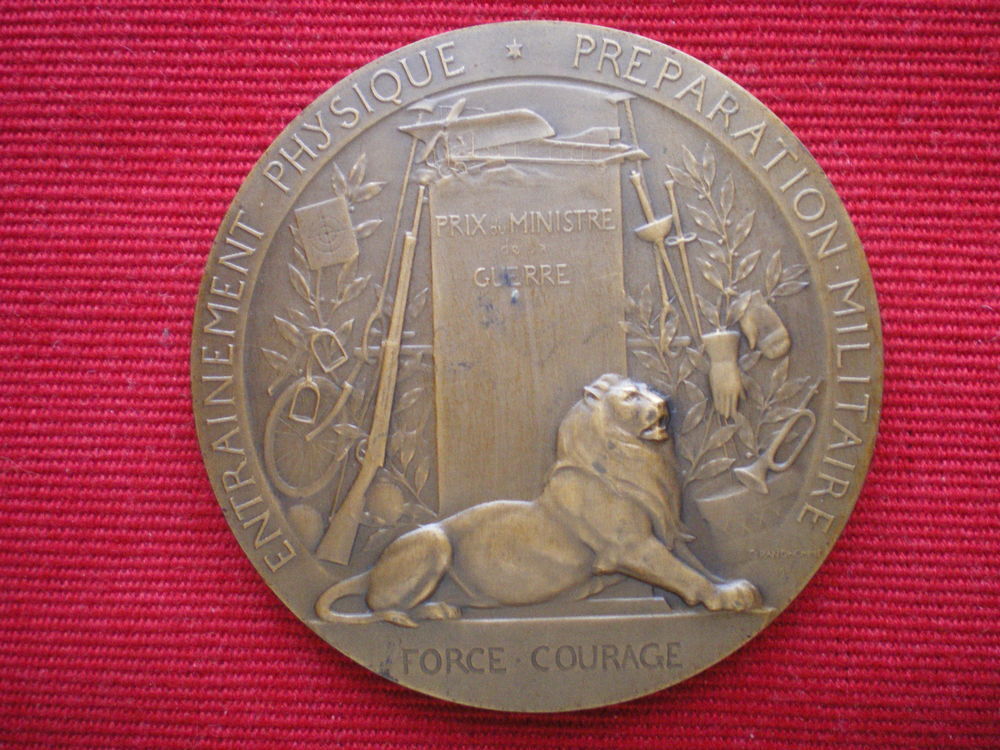 M&eacute;daille de Pr&eacute;paration Militaire - Entra&icirc;nement Physique. 