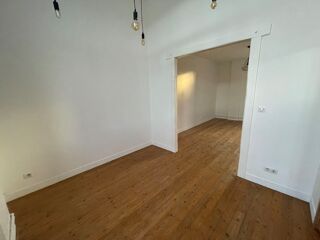  Appartement à louer 3 pièces 68 m²