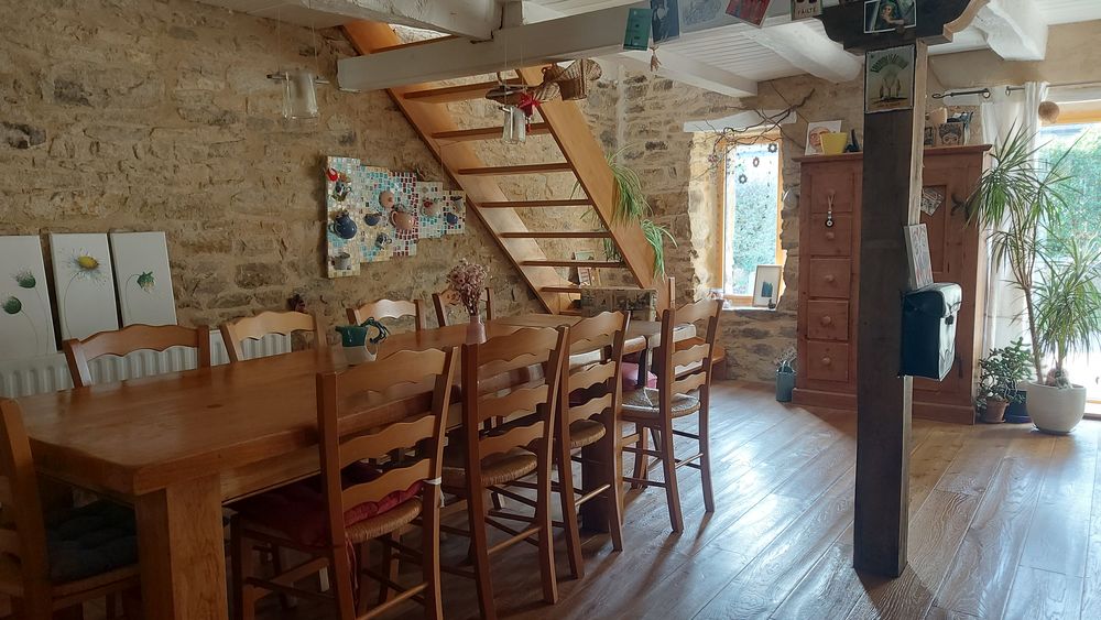 Vente Maison Elven ? coup de c?ur ? longère en pierre de 187 m² +20 m² Elven