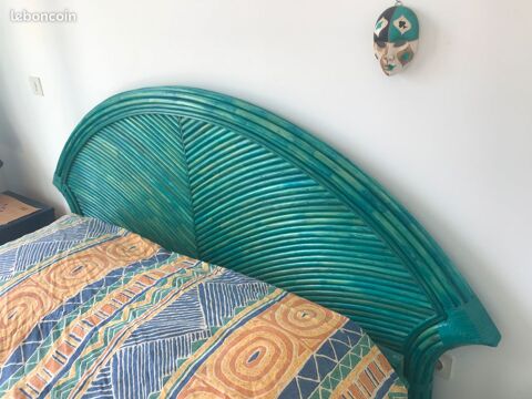 Lit double & commode & chevet en rotin haut de gamme 300 Saint-Jean-de-V�das (34)