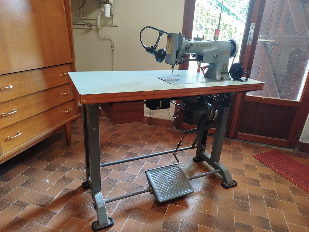 Machine &agrave; Broder &agrave; l'irlandaise Meubles