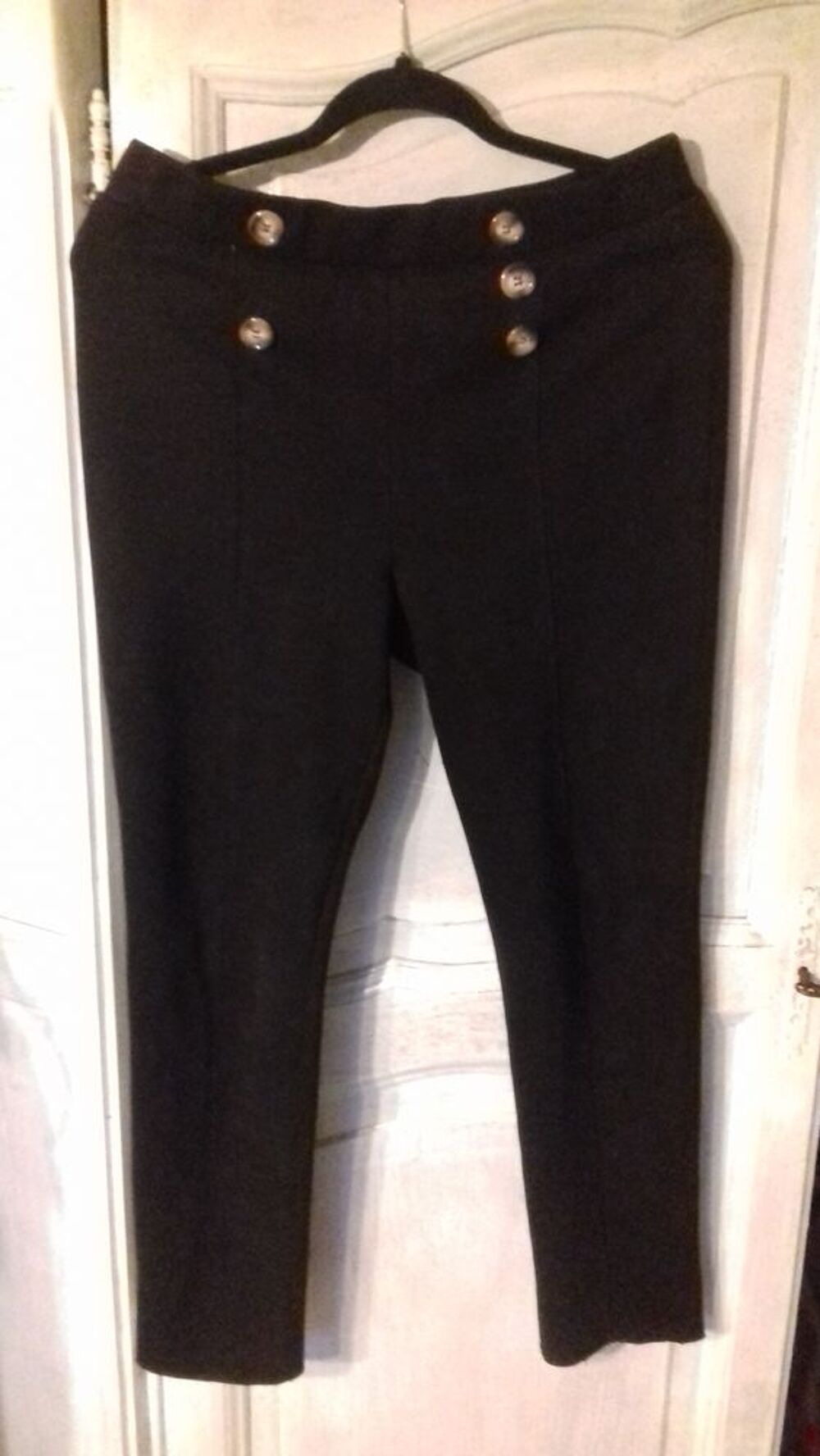 Je suis Audrey je mes pantalons adultes 12eur Vêtements