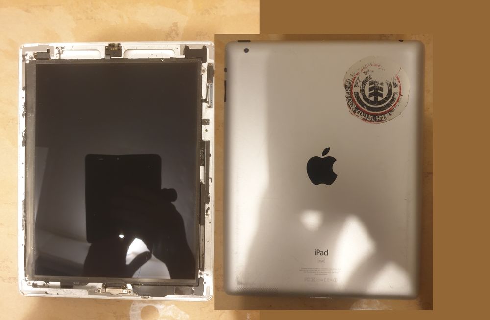Lot tablettes pour pi&egrave;ces 5 Téléphones et tablettes