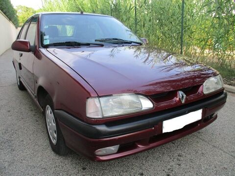 Annonce voiture Renault R19 4490 €