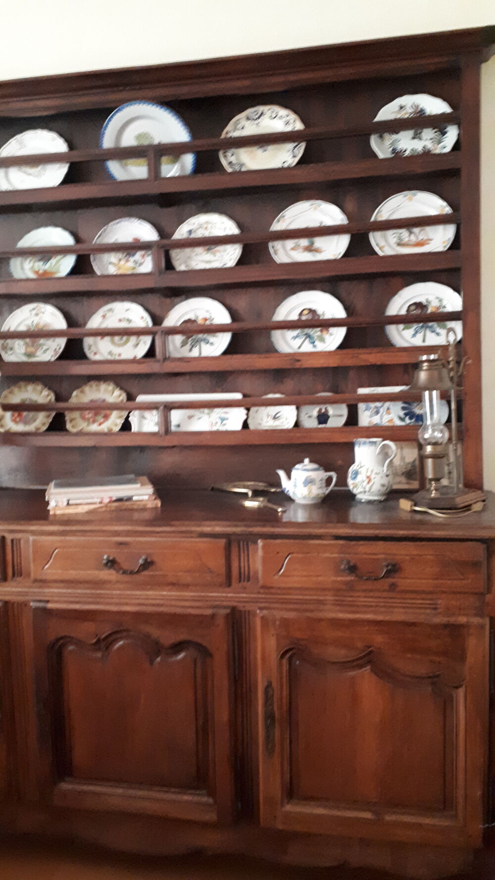 Buffet campagnard 3 portes rehauss&eacute; d'un vaissellier Meubles
