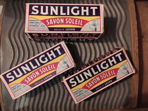Ancienne Boite de Savon Soleil Sunlight Publicit� Vintage 16 Loches (37)