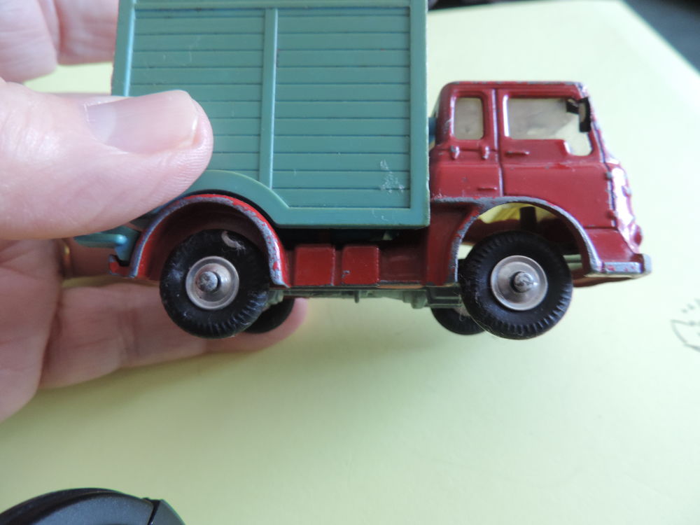 CORGI TOYS - BEDFORD - Echelle : 1/48 &egrave;me. 