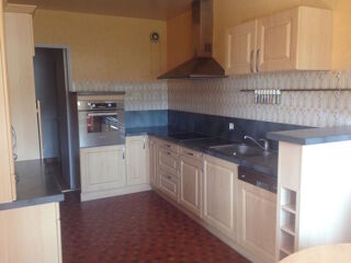  Appartement  vendre 5 pices 110 m Espalion