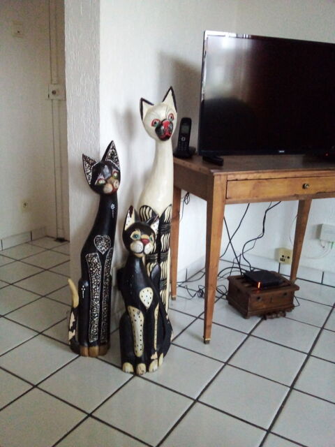 3 Chats en bois Belfort (90)