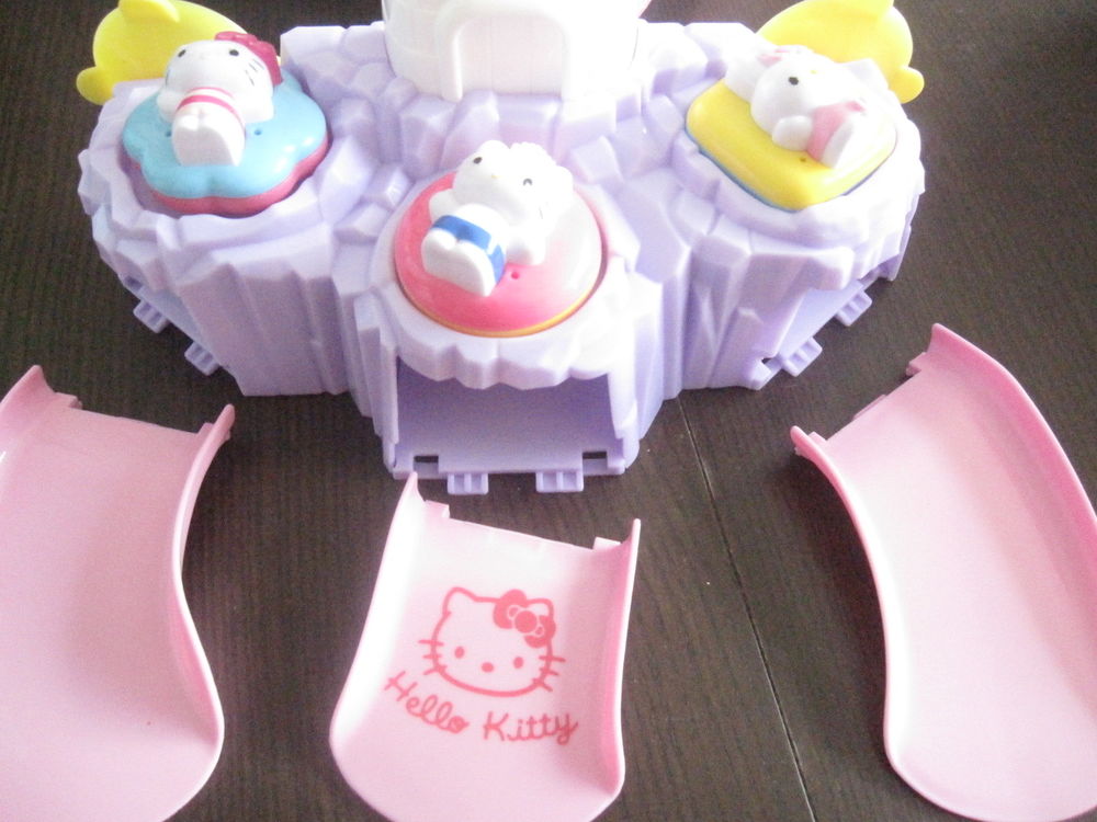 Igloo toboggan de bain hello kitty Jeux / jouets