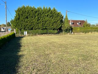  Terrain à vendre 961 m²