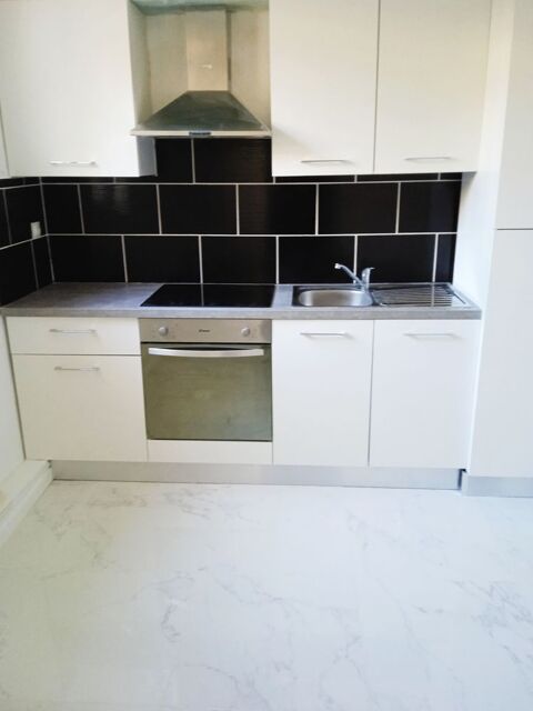  Appartement � louer 4 pi�ces 75 m�