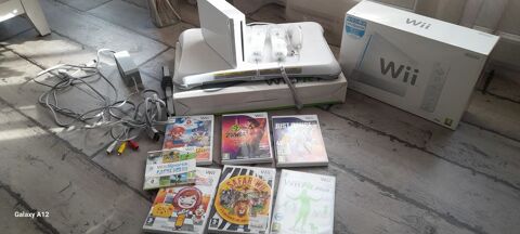 Console Wii + Wii Fit Plus + Jeux 50 Chaniers (17)