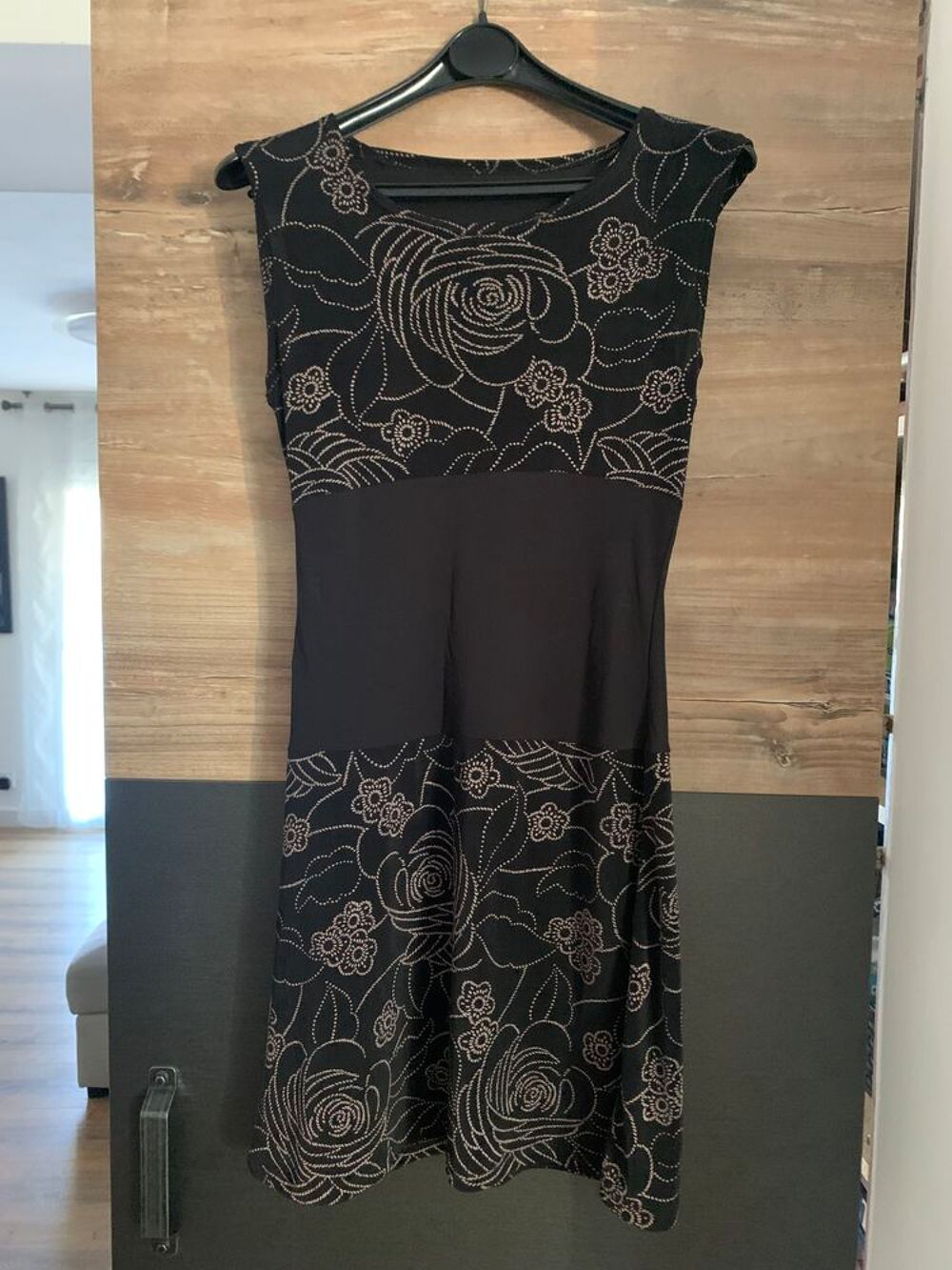 Robe d' &eacute;t&eacute; femme Ar&egrave;ne " Mod&egrave;le Julia " Vêtements