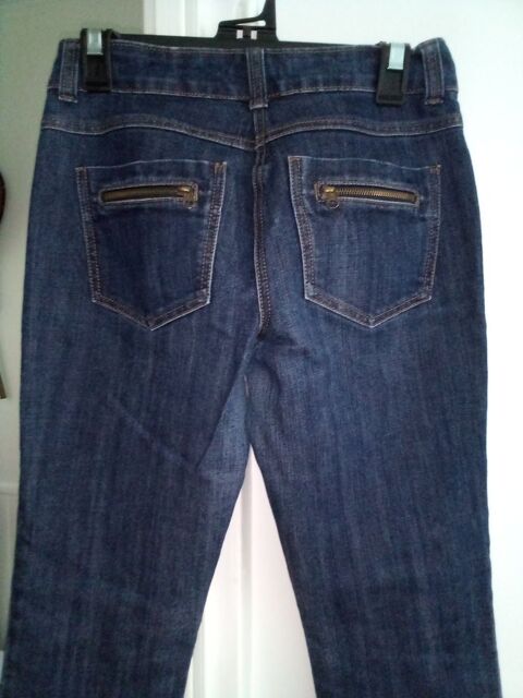 pantalon en jean's bleu fonc 10 Sartrouville (78)