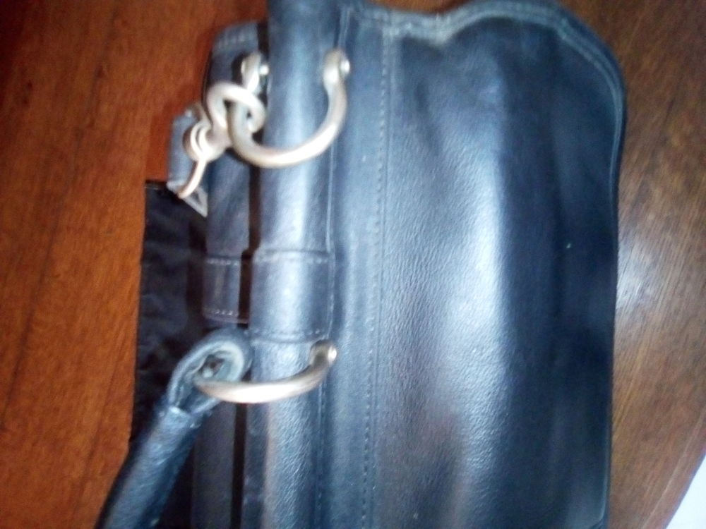 Sac, sacoche, serviette en cuir noir Maroquinerie
