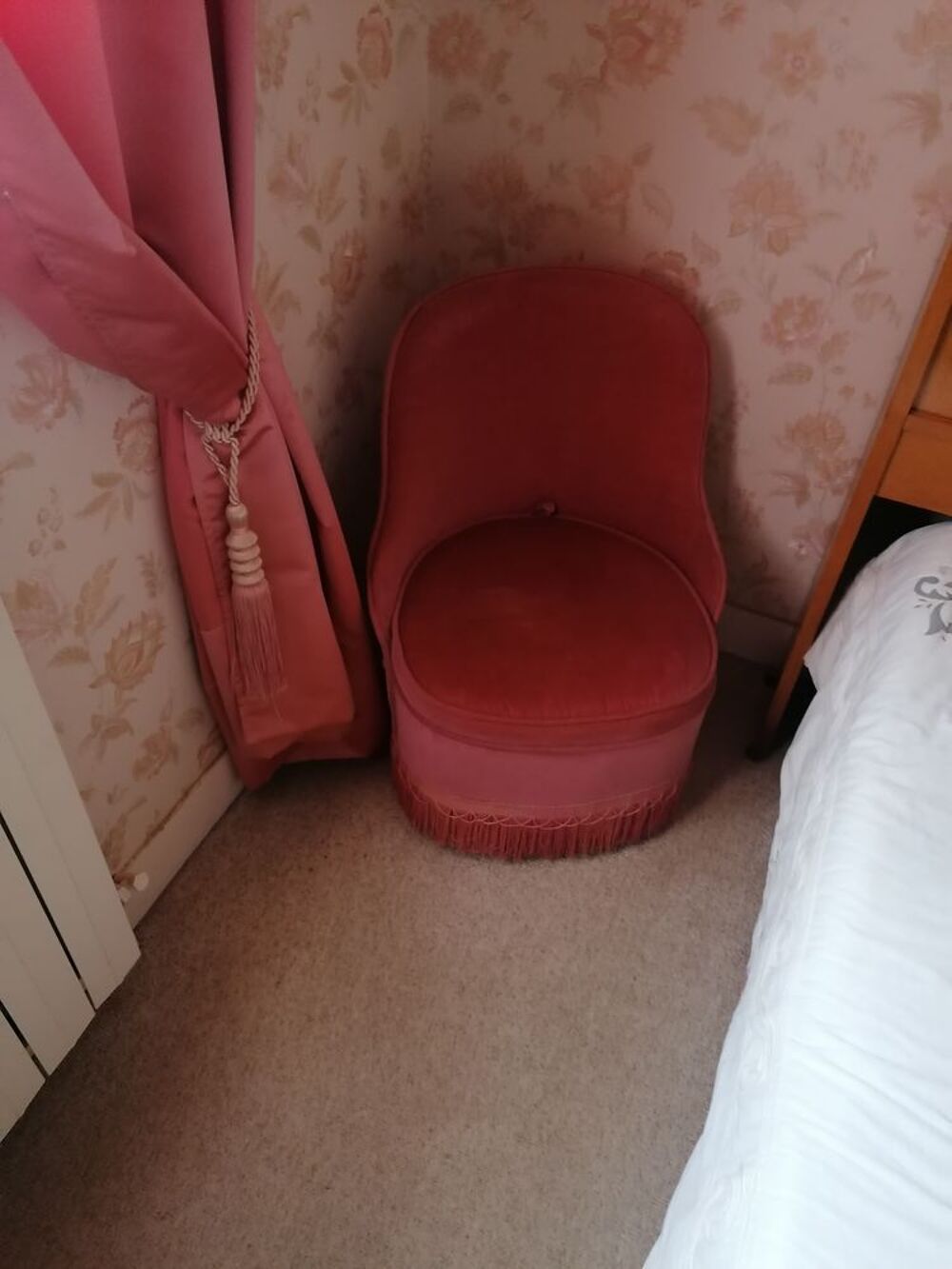 Petit fauteuil rose Meubles