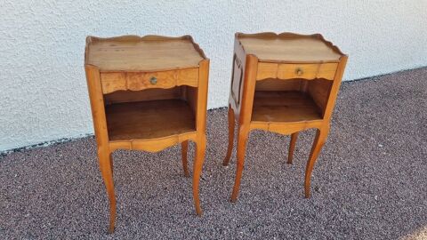 2 tables de chevet style louis XV. 80 Pineuilh (33)