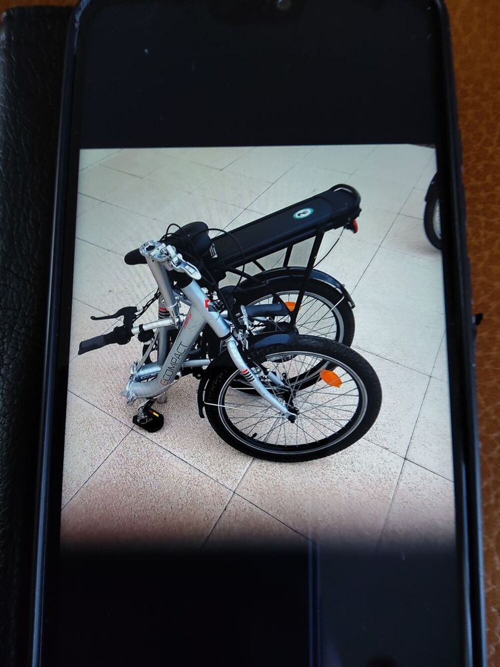 2 minis v&eacute;los pliants &agrave; assistance &eacute;lectrique Vélos