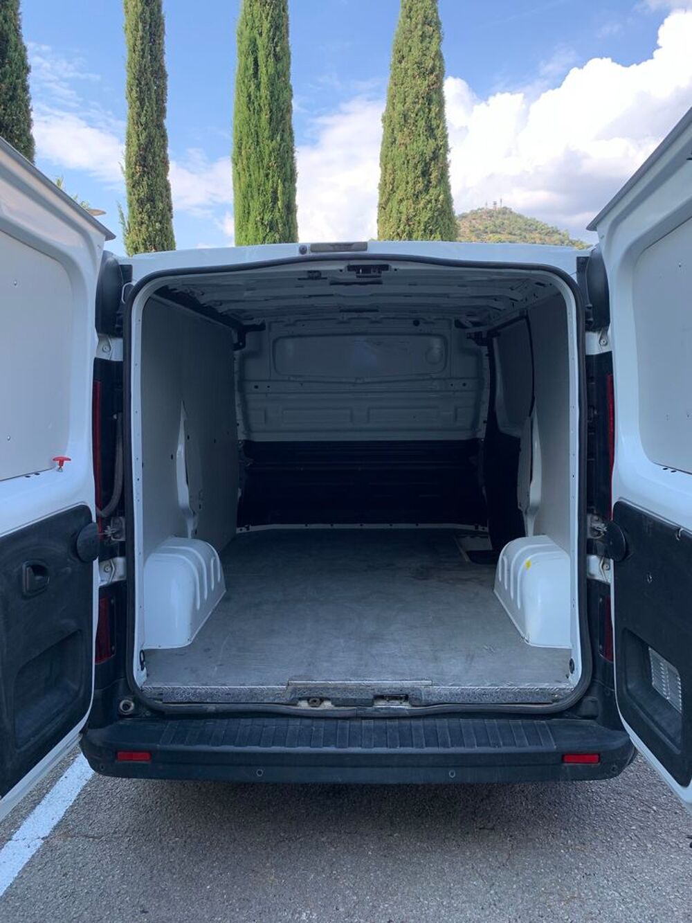 Vivaro VIVARO CA F2700 L1H1 1.6 CDTI 120 CH BITURBO ECOFLEX S/S PACK CLIM + 2019 occasion 83520 Roquebrune-sur-Argens