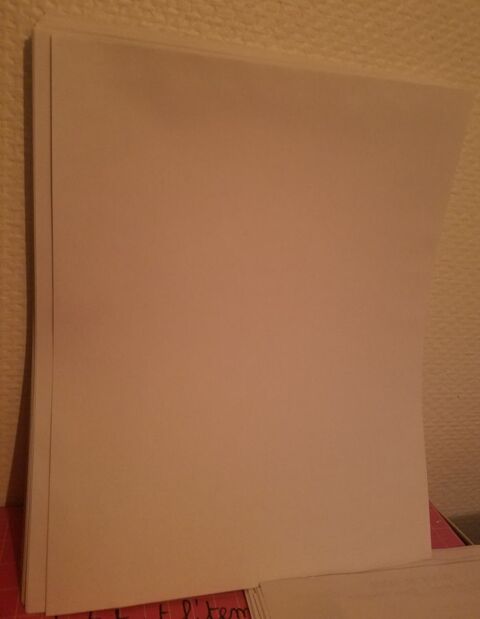 35 grandes enveloppes blanches 260 mm x 325 mm tr�s bon �tat 2 La Chapelle-Saint-Luc (10)