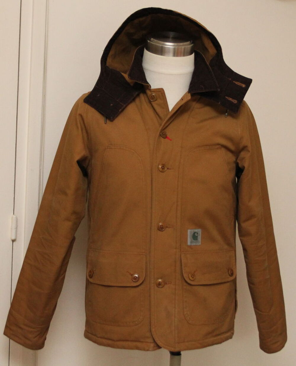 Veste tabac capuche CARHARTT 
Taille S Vêtements