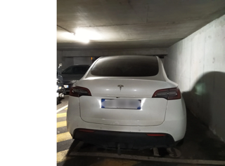  Parking / Garage à louer 13 m²