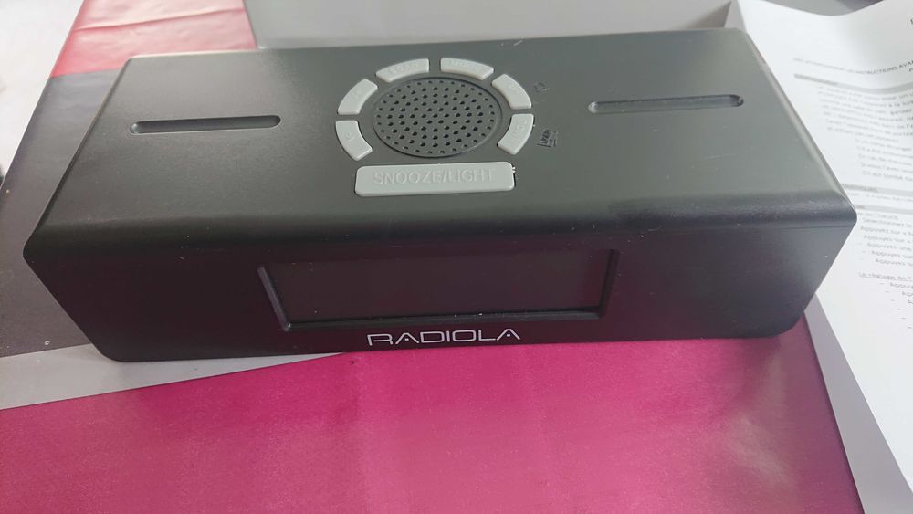 Radio r&eacute;veil Photos/Video/TV