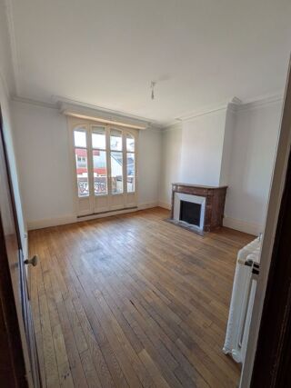  Appartement à louer 7 pièces 184 m² Nancy