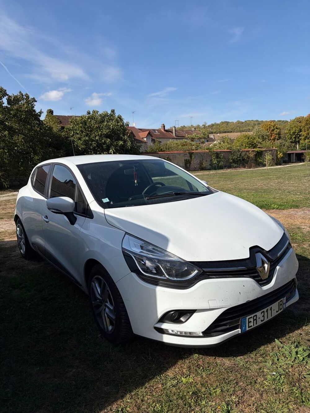 Clio IV Clio dCi 90 Energy eco2 82g Business 2016 occasion 27620 Gasny