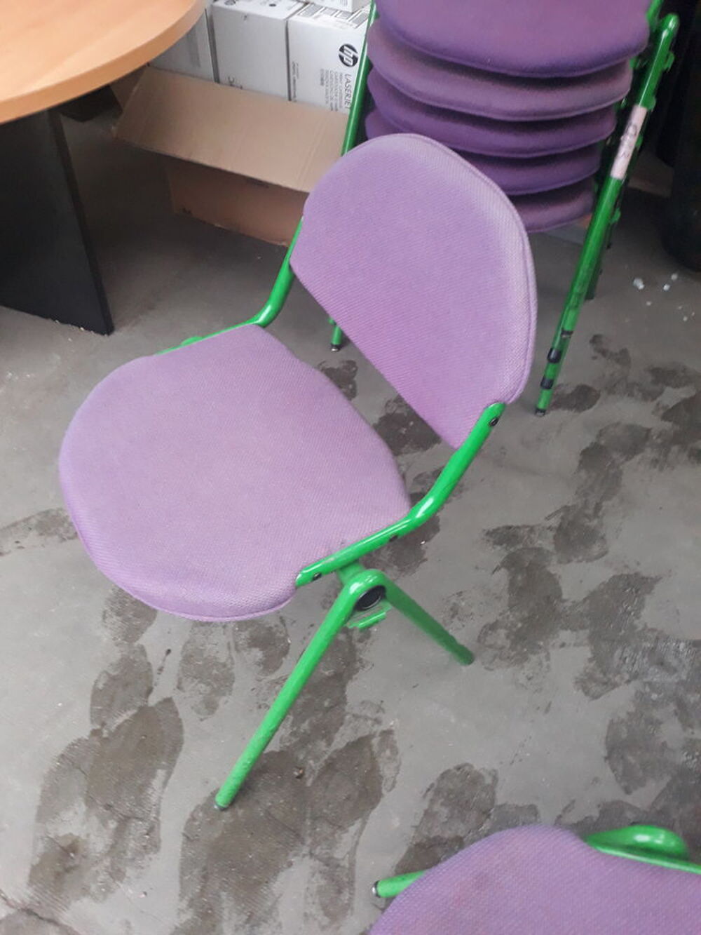chaises+de+cuisine+ou+de+r&eacute;union+en+parfaite+&eacute;tat+g&eacute;n&eacute;ral Meubles