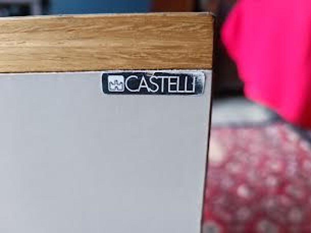 MEUBLE EN FER RETRO CASTELLI Meubles