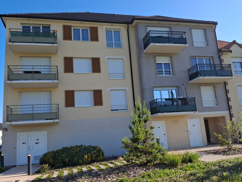 Location Parking/Garage 1  5 boxs scuriss CLAYE SOUILLY 13 m proche ROISSY Claye-souilly