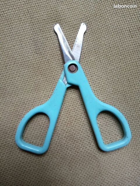 2 Ciseaux coupe ongle bébé 4.5 Beauchamp (95)