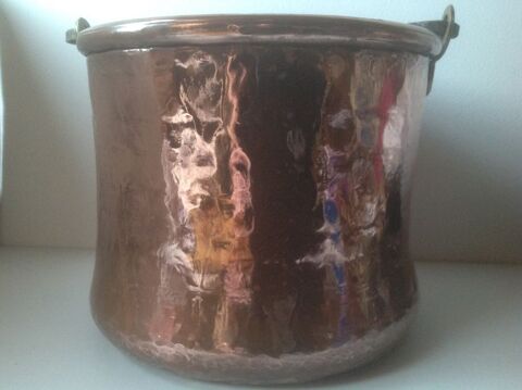 SEAU EN CUIVRE MARTEL Envoi Possible
30 Trgunc (29)