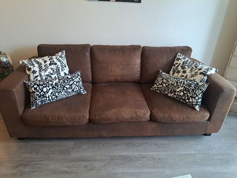 Canape 3 places maison du monde en nubuck 250 Bois-Guillaume (76)