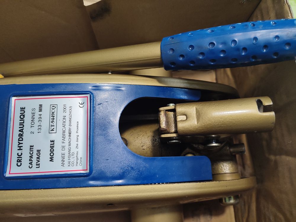 Cric hydraulique en Moselle Bricolage